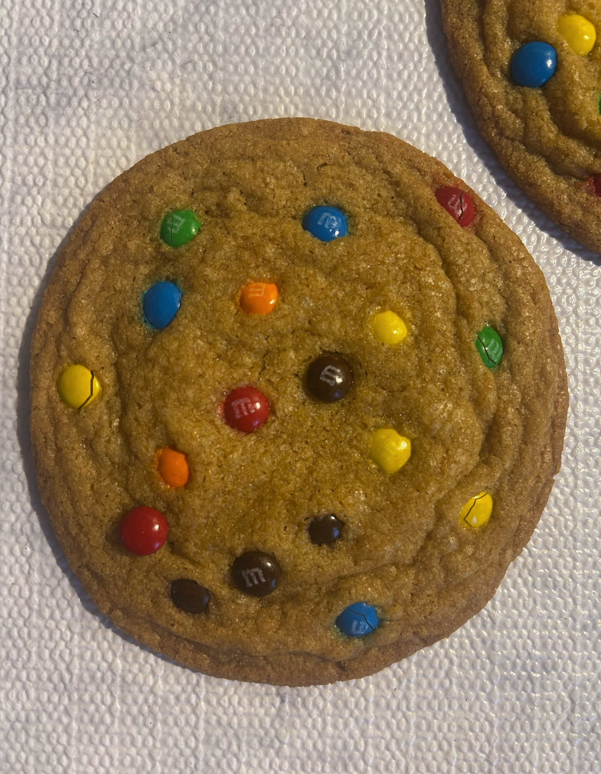 Single M&M cookie